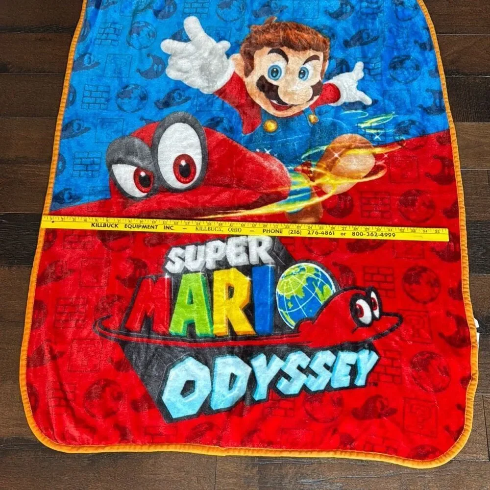 Nintendo Super Mario Bros odyssey plush throw blanket red blue‎